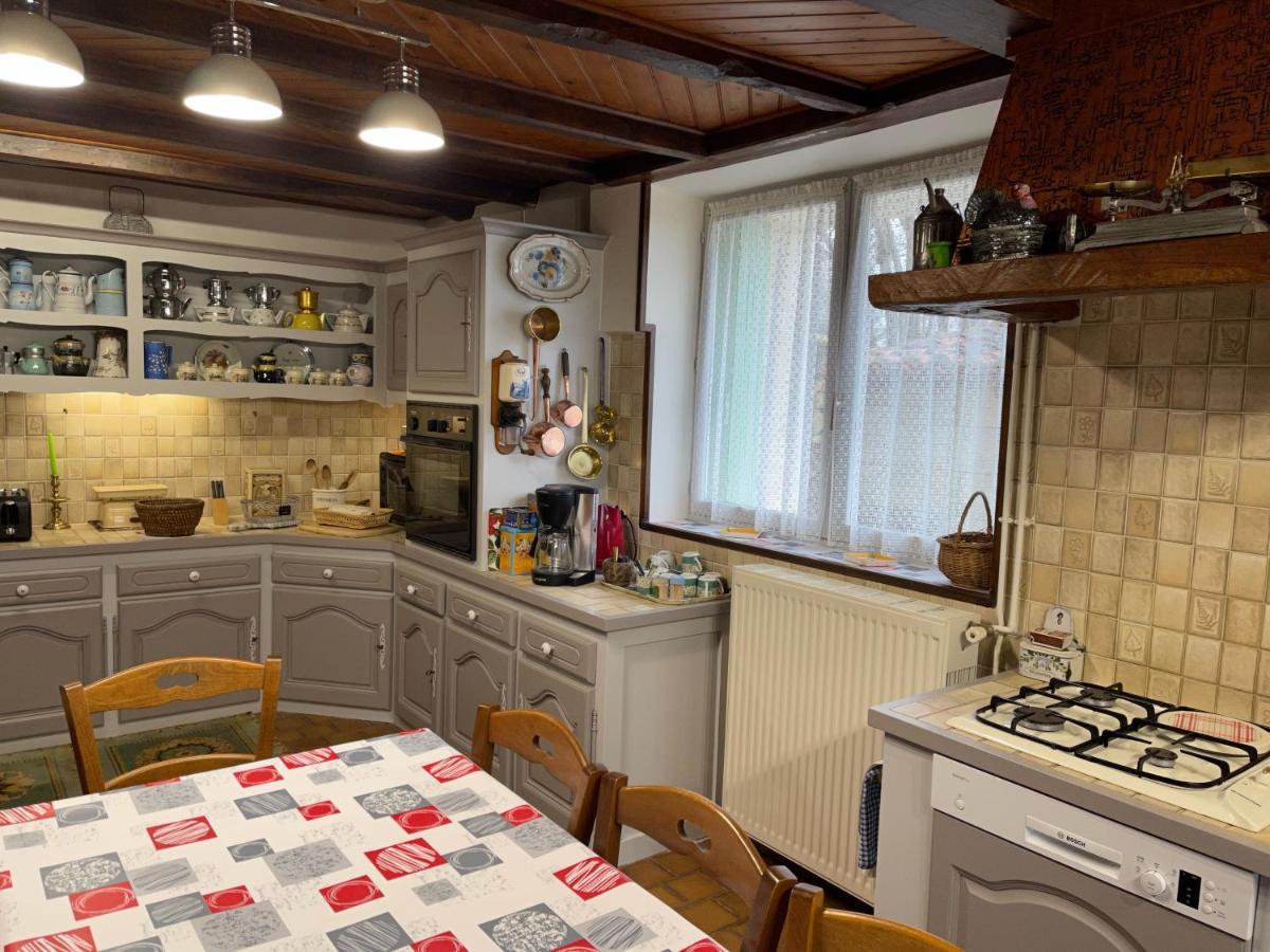 Gite Paisible A La Roche Cercles Kültér fotó